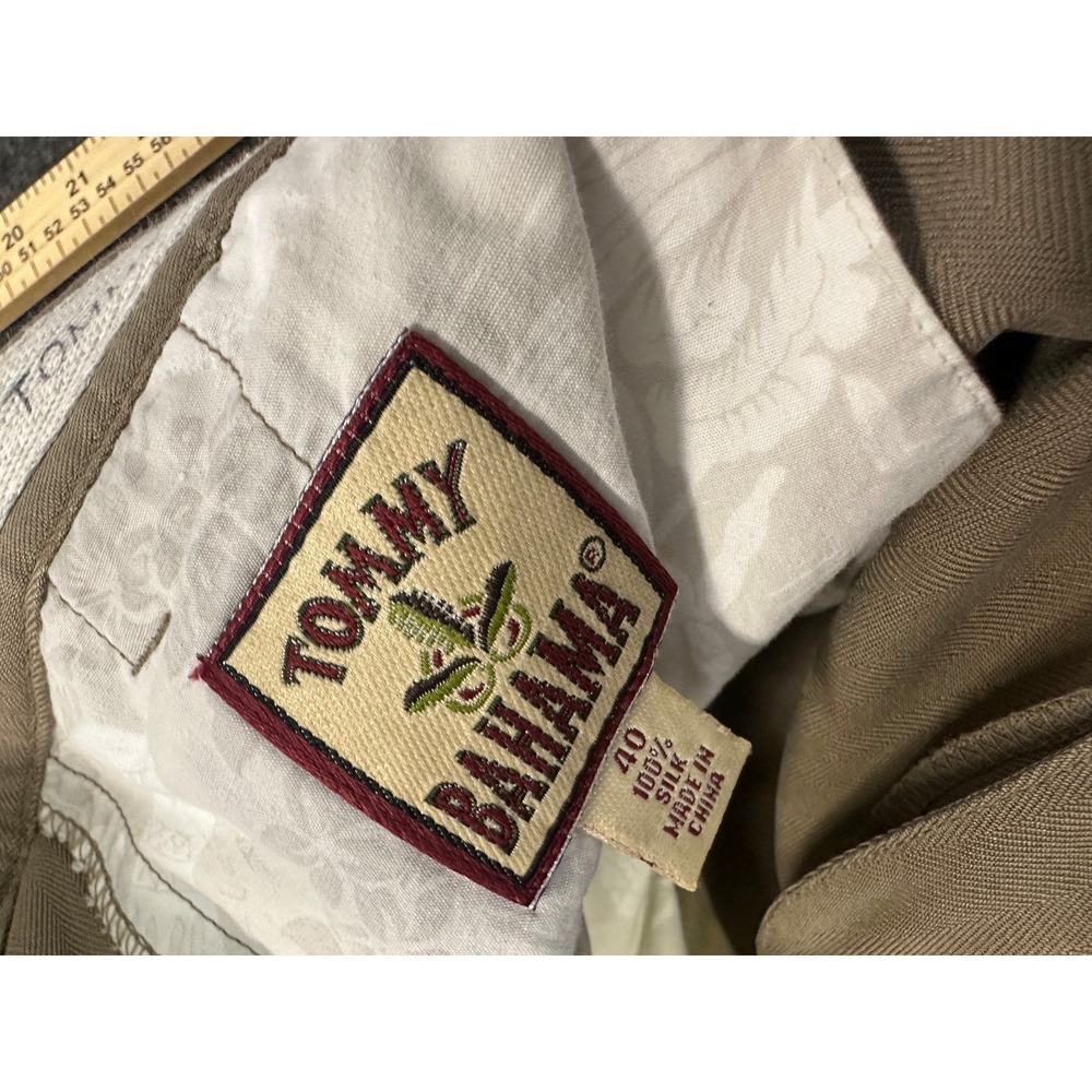 Tommy Bahama Silk Shorts Mens Size 40 Beige Chino Pleated Outdoor Golf *Flawed - Picture 5 of 16